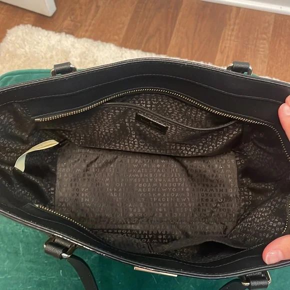 Kate Spade black leather shoulder purse - Picture 3 of 4